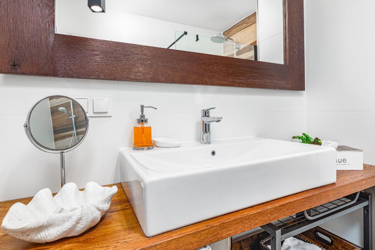 Comfort River House Apartment *